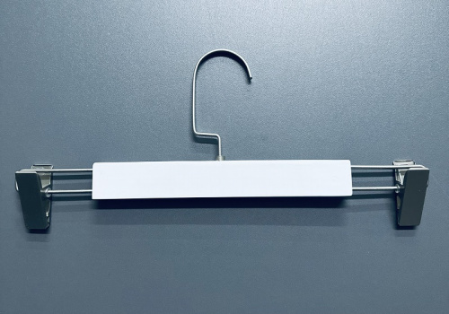 AW-250 Вешалка деревянная с зажимами для брюк L-250 мм