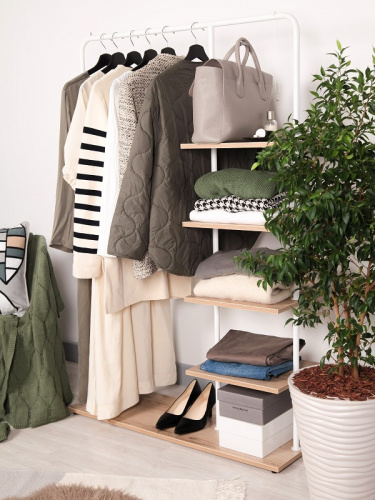 Отрада-5 Вешалка напольная с пятью полками из ЛДСП