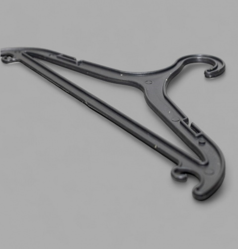 В-108 Вешалка-плечики плоская