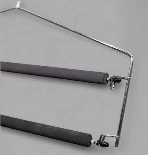 H34-3 Вешалка для брюк в поролоновой оболочке 3-х ярусная 