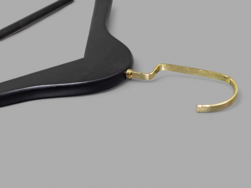 A-44/2 Вешалка-плечики деревянная с перекладиной