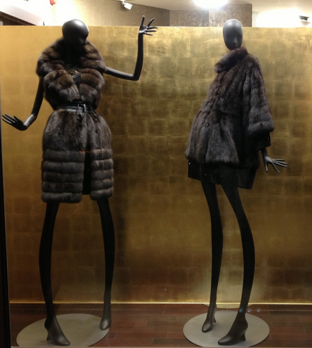 MON-6 Манекен женский абстрактный