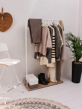 Отрада-1 Вешалка напольная с полкой для обуви из ЛДСП