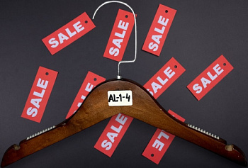 AL-1-4 sale Вешалка-плечики деревянная без перекладины L-320 мм